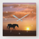Recherche de beau cheval horloges Nature