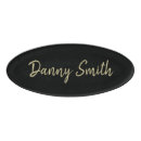 Recherche de reunion name tags Employé