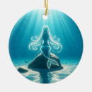 Search for underwater ornaments Ocean
