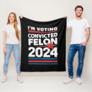 Search for trump blankets Felon