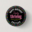 Recherche de trente badges Fête d'anniversaire