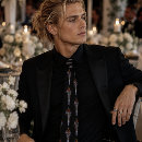 Search for epic ties Black