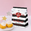 Search for red heart favour boxes Chic