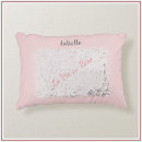 Recherche de rose paris coussins Français