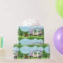 Recherche de feu de camp papier cadeau Campeur