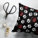 Recherche de patte coussins Pattes blanches