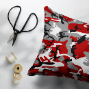 Recherche de camouflage rouge coussins Motif