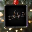Search for feminine ornaments Gold