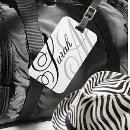 Recherche de prénom bagages étiquettes Typographie