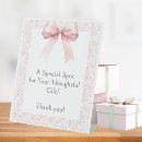 Recherche de baby shower signes table C'est une fille
