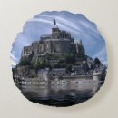 Recherche de mont st michel Religion