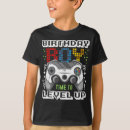 Recherche de de up enfant tshirts Anniversaire du joueur