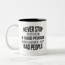 Recherche de personnes heureuses tasses Toute personne