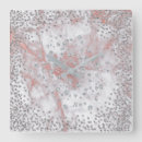 Recherche de pierres gemmes art Gris