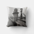 Search for bridge pillows Urban