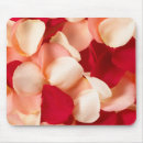 Recherche de pétale rose tapis souris Nature