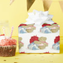 Recherche de chiffon papier cadeau Poupée