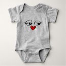 Recherche de emojis bébé vêtements Émoticône