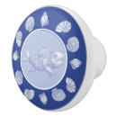 Search for chinoiserie knobs and pulls Blue and white