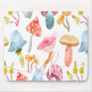 Recherche de champignons magiques tapis souris Forêt