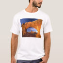 Recherche de arches national park tshirts Nature
