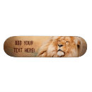 Recherche de majestueux skateboards Lion