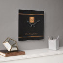 Recherche de noir or horloges Initiales
