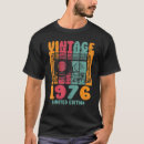 Recherche de vintage 1976 tshirts Succès