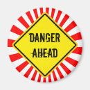 Recherche de dangers magnets Drôle