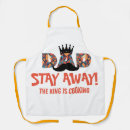 Recherche de homme moustache tabliers Dad