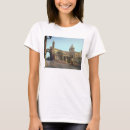 Recherche de beaux arts vêtements Architecture