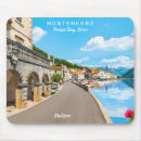 Search for baying mousepads Photograph