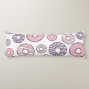 Recherche de donuts coussins Pour elle