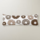 Recherche de coussin de beignet coussins Pour elle