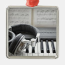 Search for keyboard ornaments Piano