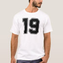 Recherche de neuf vêtements Le football