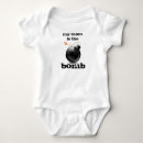 Recherche de bombe bébé vêtements Maman