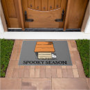 Search for dog house doormats Charles schulz