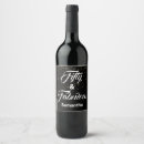 Recherche de gold black wine labels Typographie