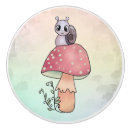 Recherche de champignons boutons et poignées de porte Mignon