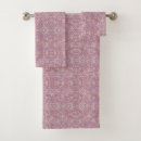 Search for fish bath towels Scale