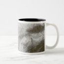 Recherche de satellite tasses Nuages