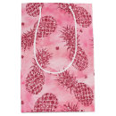 Search for pineapple gift bags Pink