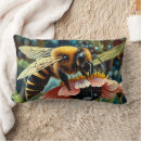 Recherche de abeille coussins Jour de la mère