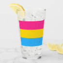 Recherche de drapeau mugs bouteilles L'amour est l'amour