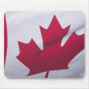 Recherche de drapeaux canadiens tapis souris Feuille