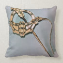 Recherche de broche coussins Bijoux