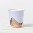 Recherche de pyramides tasses Caire