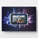Search for abstract plaques Neon