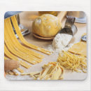 Recherche de spaghetti tapis souris Italien